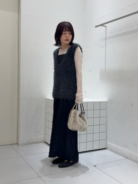 「SENSE OF PLACE by URBAN RESEARCH(センスオブプレイスバイアーバンリサーチ)のシアーレースカットトップ(Tシャツ/カットソー、ホワイト系)」を使った、森あずささん(レディース・152cm)の秋コーディネート
