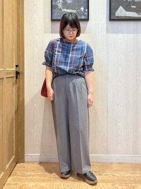 「SHOO・LA・RUE（シューラルー）の【軽量】ふわっと軽い3層ショルダーバッグ（ショルダーバッグ）」を使った、砂糖さん（レディース・161cm）の秋コーディネート