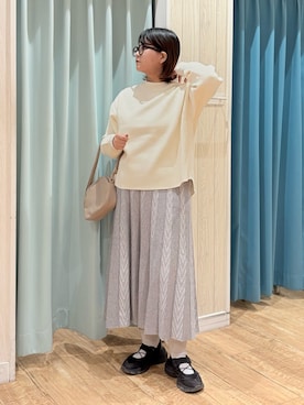 「SHOO・LA・RUE（シューラルー）のアイテム（スニーカー）」を使った、砂糖さん（レディース・161cm）の秋コーディネート