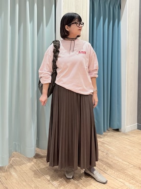 「アイテム（スウェット）」を使った、砂糖さん（レディース・161cm・30代）の秋コーディネート