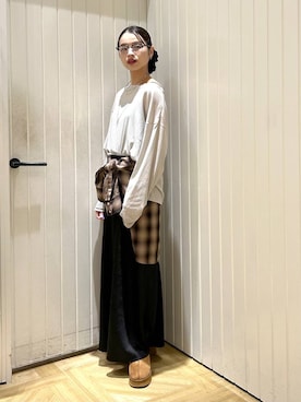 「アイテム（その他シューズ）」を使った、usuさん（レディース・165cm・20代）の秋コーディネート