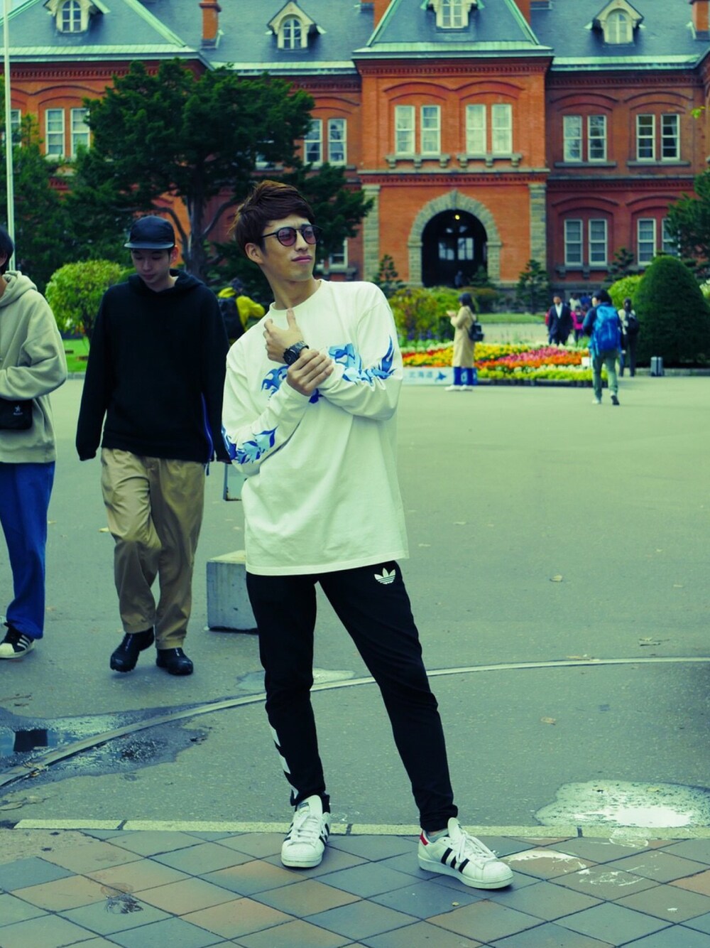 「casual、adidas originals、NIGO®、STUDIOSEVEN、GUCCI」｜「adidas Originalsのアイテム（その他パンツ、ブラック系）」を使った、daisukefoghommeさん（メンズ・173cm）の夏コーディネートの1枚目の写真