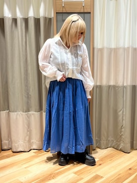「オフホワイト」｜「アイテム（パンツ）」を使った、さっち🐾さん（レディース・152cm）の春コーディネート