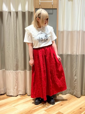 「オフホワイト」｜「アイテム（スカート）」を使った、さっち🐾さん（レディース・152cm）の春コーディネート