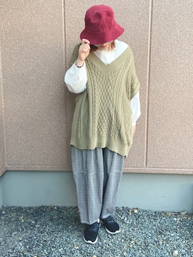 「SKECHERS（スケッチャーズ）のアイテム」を使った、いしころさん（レディース・157cm）の秋コーディネート