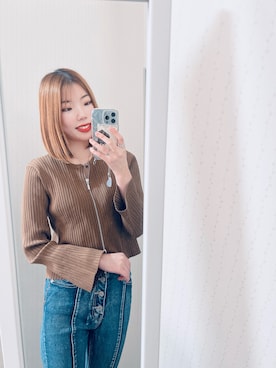 石川ひかるさんのコーディネート