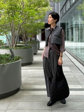 「LAVENHAM（ラベンハム）のRound Bag Unisex / ラウンド バッグ ユニセックス（ショルダーバッグ）」を使った、Lavenham グランフロント大阪さん（レディース・175cm）の秋コーディネート