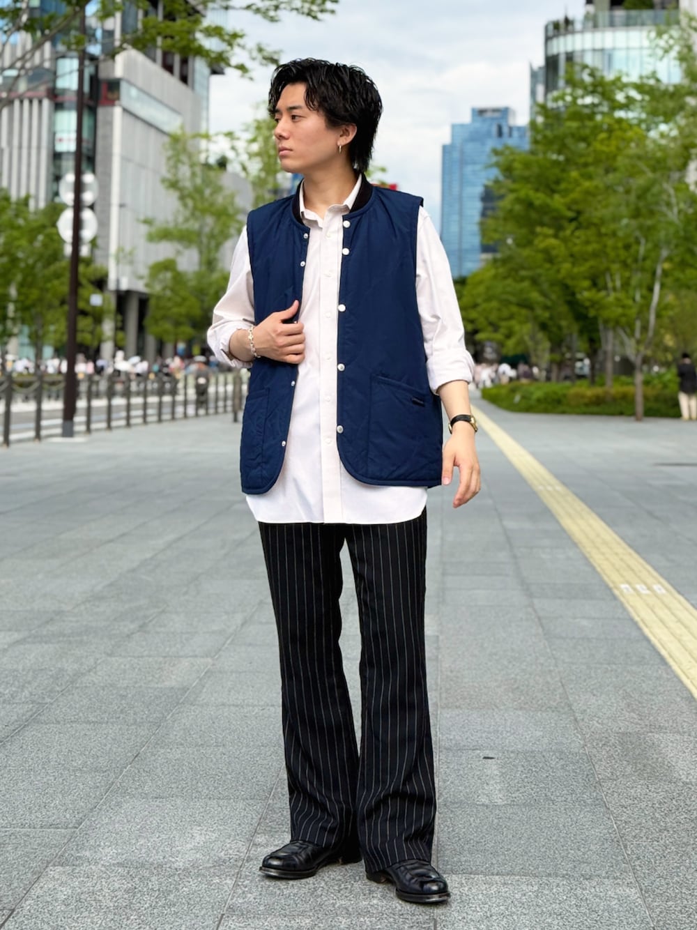 LAVENHAM（ラベンハム）の「Stud Front Bomber Gilet Mens