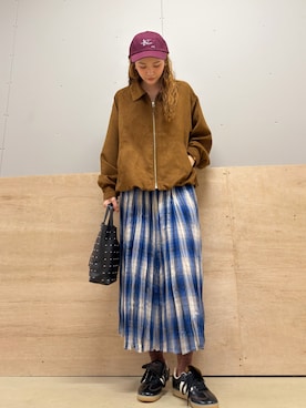 「URBAN RESEARCH（アーバンリサーチ）のアイテム（キャップ）」を使った、カトソンさん（レディース・158cm）の秋コーディネート