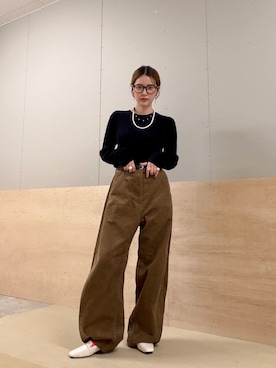 「SMELLY（スメリー）のストーンモチーフコードチョーカーネックレス（チョーカー）」を使った、カトソンさん（レディース・158cm）の秋コーディネート