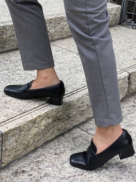 「heureuxのアイテム（ローファー、ブラック系）」を使った、ミントさん（レディース・160cm）の冬コーディネート