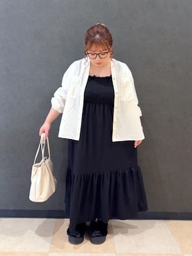 「DRESKIP（ドレスキップ）のビックポケットVネックシャツ（シャツ/ブラウス、ベージュ系）」を使った、mayaさん（レディース・155cm）の秋コーディネート