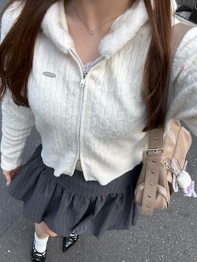「アイテム（パーカー）」を使った、Remi さん（レディース・164cm）の夏コーディネート