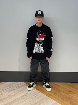 「WHITELAND（ホワイトランド）のアイテム（ニット/セーター）」を使った、amonさん（メンズ・170cm）の秋コーディネート