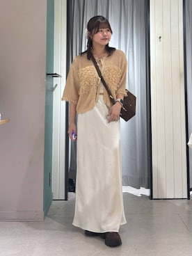 「LOWRYS FARM（ローリーズファーム）のストレッチサテンスカート　 290120（スカート）」を使った、なっぴさん（レディース・158cm・20代）の夏コーディネート