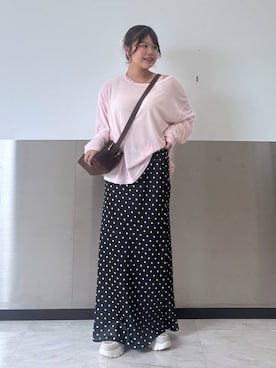 「アイテム（シュシュ）」を使った、なっぴさん（レディース・158cm）の秋コーディネート