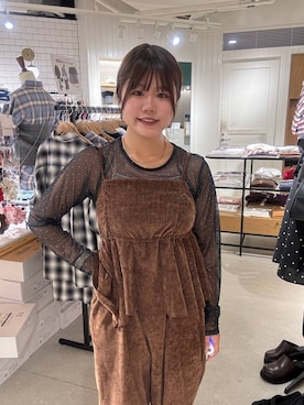 「アイテム（サロペット/オーバーオール）」を使った、なっぴさん（レディース・158cm・20代）の秋コーディネート