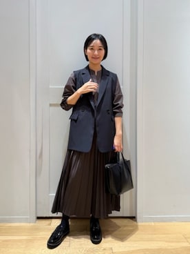 「ベーシック/トラッド」｜「アイテム（ワンピース/ドレス）」を使った、市川 瑠依子さん（レディース・163cm）の秋コーディネート