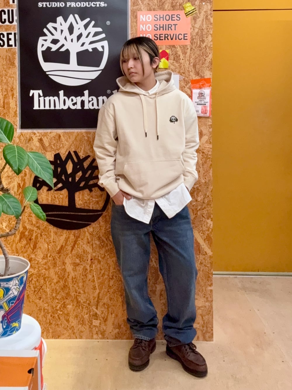 tbl4373