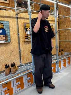 「Timberland（ティンバーランド）の【TOKYO DESIGN COLLECTIVE】ベイカー パンツ ユニセックス（その他パンツ）」を使った、tbl4373さん（メンズ・176cm）の秋コーディネート