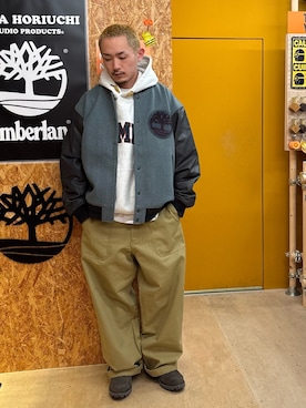 「アイテム（その他アウター、グリーン系）」を使った、tbl4373さん（メンズ・176cm）の秋コーディネート