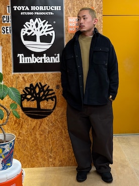 「Timberland（ティンバーランド）の【TOKYO DESIGN COLLECTIVE】ベイカー パンツ ユニセックス（その他パンツ）」を使った、tbl4373さん（メンズ・176cm）の秋コーディネート