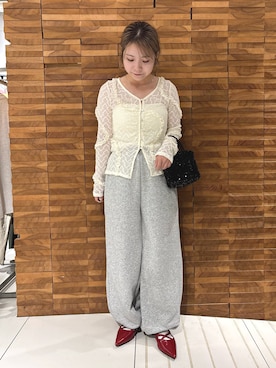 「初秋のパンツスタイル」｜「アイテム（スウェットパンツ）」を使った、yukaさん（レディース・152cm）の秋コーディネート