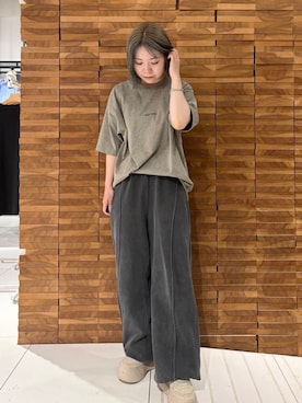 「フェスコーデ」｜「アイテム（スウェットパンツ）」を使った、yukaさん（レディース・152cm）の春コーディネート