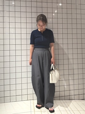 「SENSE OF PLACE by URBAN RESEARCH（センスオブプレイスバイアーバンリサーチ）のアイテム（サンダル）」を使った、yukaさん（レディース・152cm）の秋コーディネート