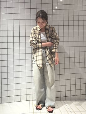 「SENSEOFPLACE」｜「アイテム（アクセサリー）」を使った、yukaさん（レディース・152cm）の秋コーディネート