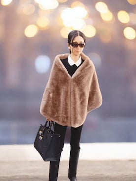 「アイテム（レインコート/ポンチョ）」を使った、よんみさん（レディース・162cm）の秋コーディネート