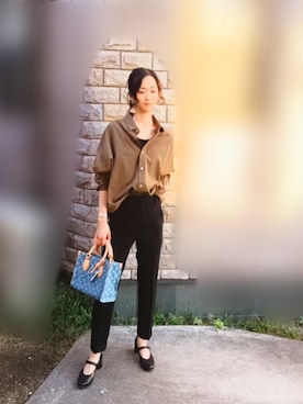 「カーキシャツ」｜よんみさん（レディース・162cm）の秋コーディネート
