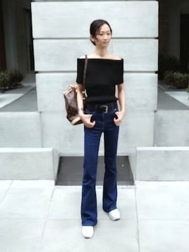 「LOUIS VUITTON（ルイヴィトン）のアイテム（バッグ）」を使った、よんみさん（レディース・162cm）の春コーディネート