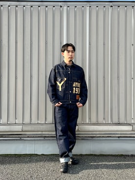 「AVIREX（アヴィレックス）のアイテム（デニムジャケット）」を使った、しゅうとさん（メンズ・172cm）の冬コーディネート