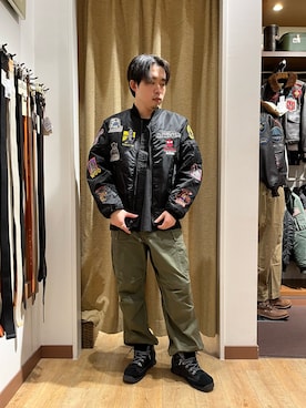 「AVIREX（アヴィレックス）のアイテム（ブーツ）」を使った、しゅうとさん（メンズ・172cm）の冬コーディネート
