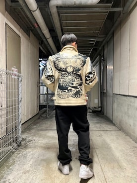「アイテム（ライダースジャケット、ホワイト系）」を使った、しゅうとさん（メンズ・172cm）の秋コーディネート