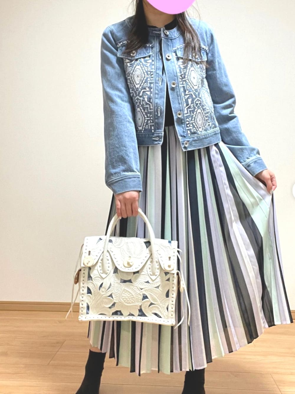 GRACE CONTINENTAL（グレースコンチネンタル）の「カットワークノー