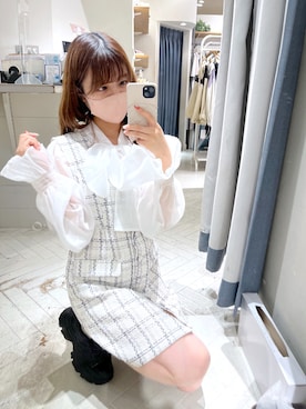 「ブラウスコーデ」｜「アイテム（ジャンパースカート）」を使った、erikaoliveさん（レディース・158cm）の春コーディネート