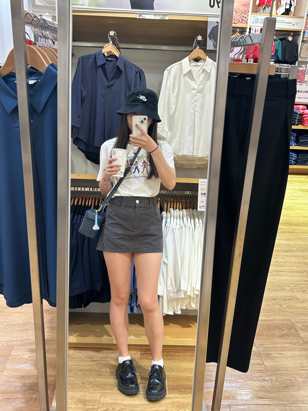「ストリート 夏、シンプルコーデ」｜「diluteのアイテム（スカート、グリーン系）」を使った、Y.C.さん（レディース・158cm）の夏コーディネートの1枚目の写真