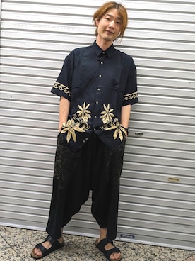 「Lee（リー）のアイテム（サンダル）」を使った、あーちゃんさん（メンズ・172cm）の秋コーディネート