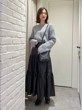 「レザースカート」｜mizukiさん（レディース・162cm）の冬コーディネート