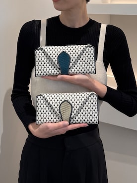 「HIROKO HAYASHI（ヒロコハヤシ）のSTILLA（スティラ）長財布（財布、イエロー系）」を使った、Kさん（レディース・170cm）の夏コーディネート