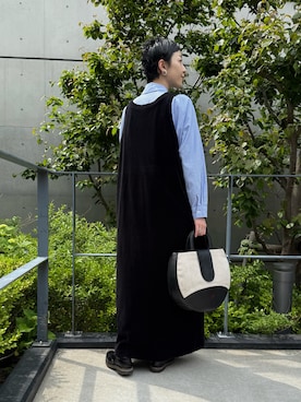 「アイテム（バッグ）」を使った、Kさん（レディース・170cm）の秋コーディネート
