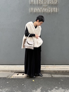 「アイテム（バッグ）」を使った、Kさん（レディース・170cm）の秋コーディネート