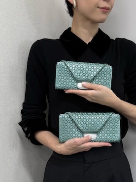 「アイテム（財布）」を使った、Kさん（レディース・170cm）の秋コーディネート
