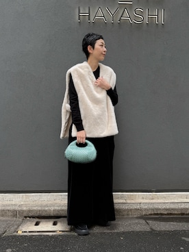 「アイテム（ハンドバッグ）」を使った、Kさん（レディース・170cm）の秋コーディネート