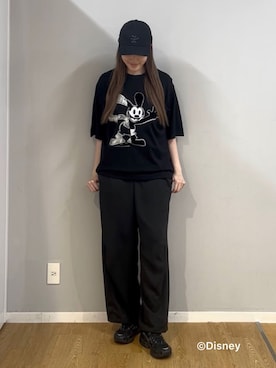 「tk.TAKEO KIKUCHI（ティーケータケオキクチ）のアイテム（パンツ）」を使った、mmho01さん（レディース・171cm）の春コーディネート