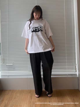 「tk.TAKEO KIKUCHI（ティーケータケオキクチ）のアイテム（パンツ）」を使った、mmho01さん（レディース・171cm）の夏コーディネート