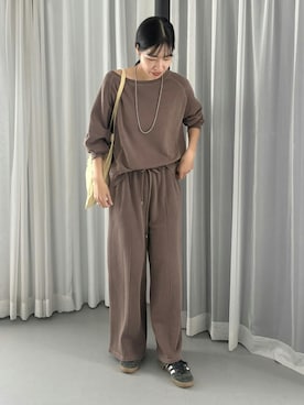 「アイテム（スウェットパンツ）」を使った、douxarchivesさん（レディース・173cm）の秋コーディネート