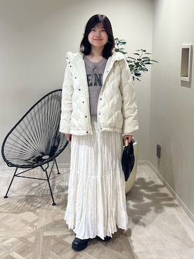 「スカートコーデ」｜「アイテム（ダウンジャケット/コート）」を使った、douxarchivesさん（レディース・156cm）の冬コーディネート